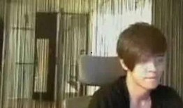 吃瓜大瓜事件 红大爷男扮女装视频无删减,吃瓜群众热议无删减片段